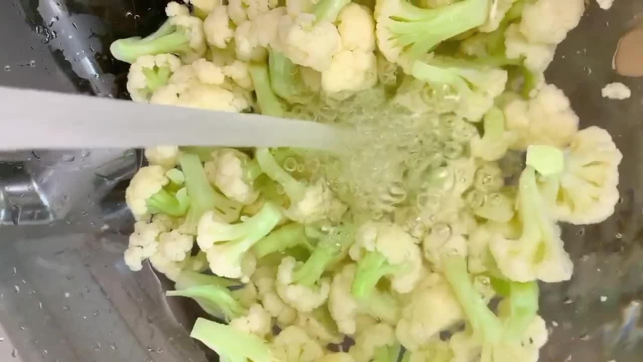 不辣的花菜怎么炒好吃 764c597228a04895a86e07f717e2b893.jpeg