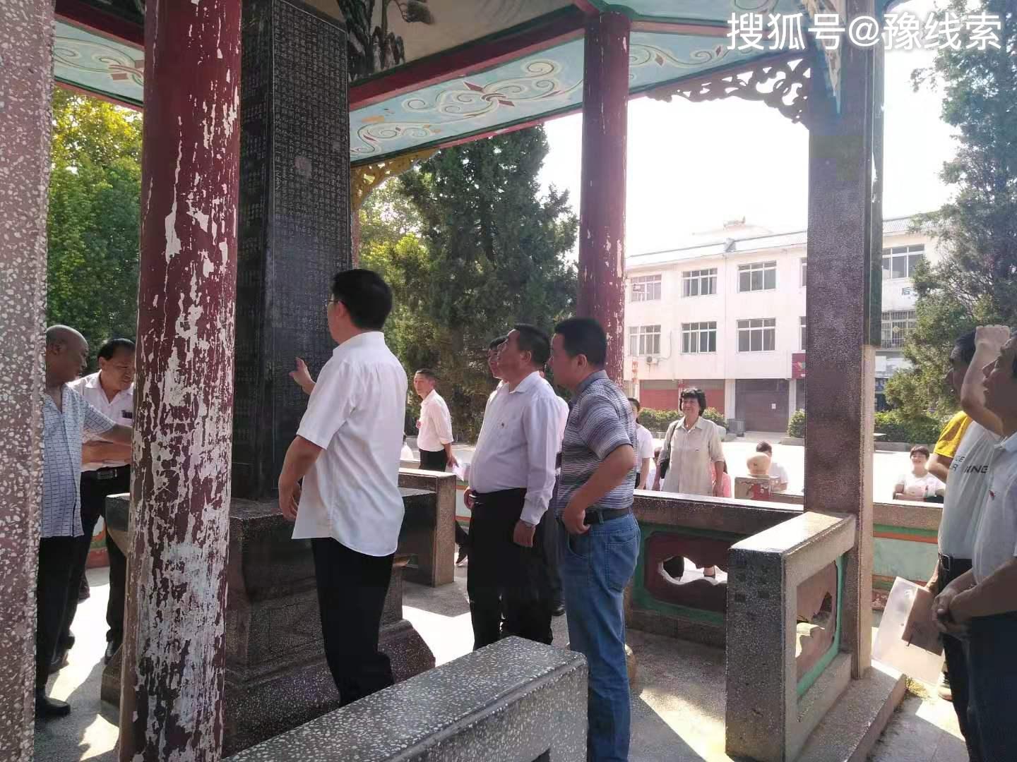 内乡有多少人口_内乡那里有素描画(3)