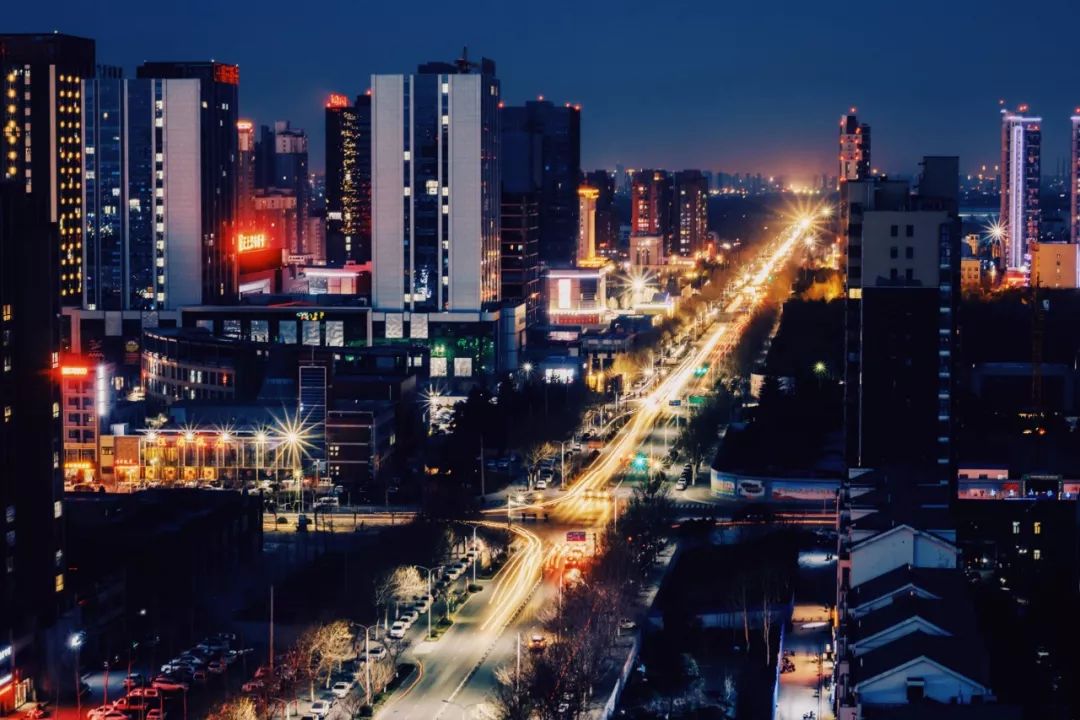 41元/平方米,而2019年荥阳市1-7月份商品住房销售均价已经达到8318.