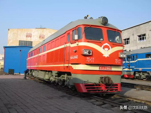 n5型内燃机车目前吉林机务段货运机车主力机型牵引定数提高至2500吨