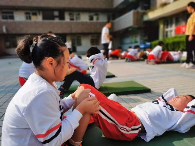 合肥市巢湖路小学开展学生体质健康抽测工作