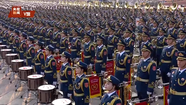 最强背景音乐丨延时拍摄：阅兵式入场最早的方队就位