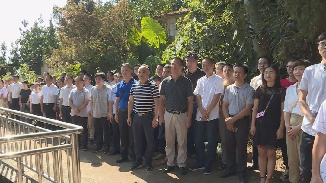 县委书记郭德志,县长吴丁顺,县政协主席张茂杞等县各套班子在家领导