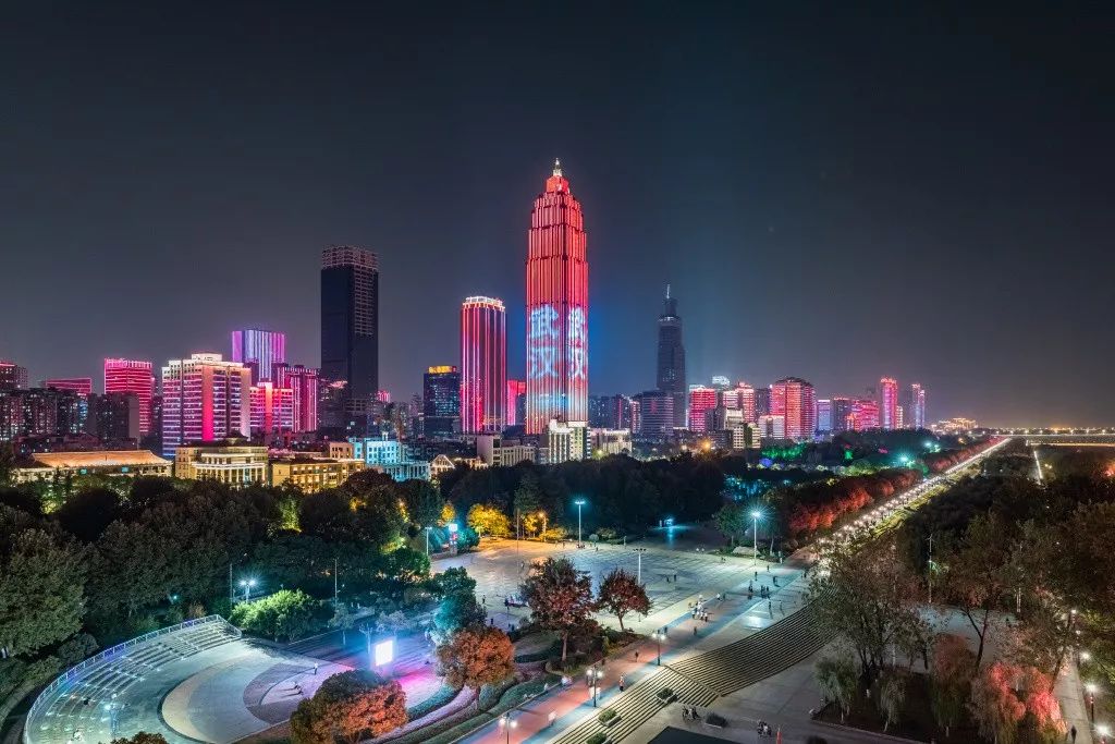 武汉夜景霸屏央视,惊艳全国!快来拍下这份美!