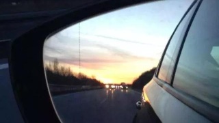 如何正确打转向灯 8338e4dd90c4471a911e65a798cc403a.jpeg