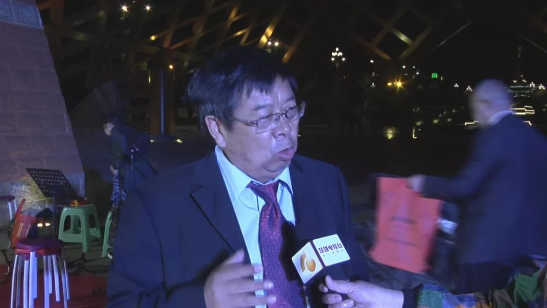 共和国同龄人 张建强