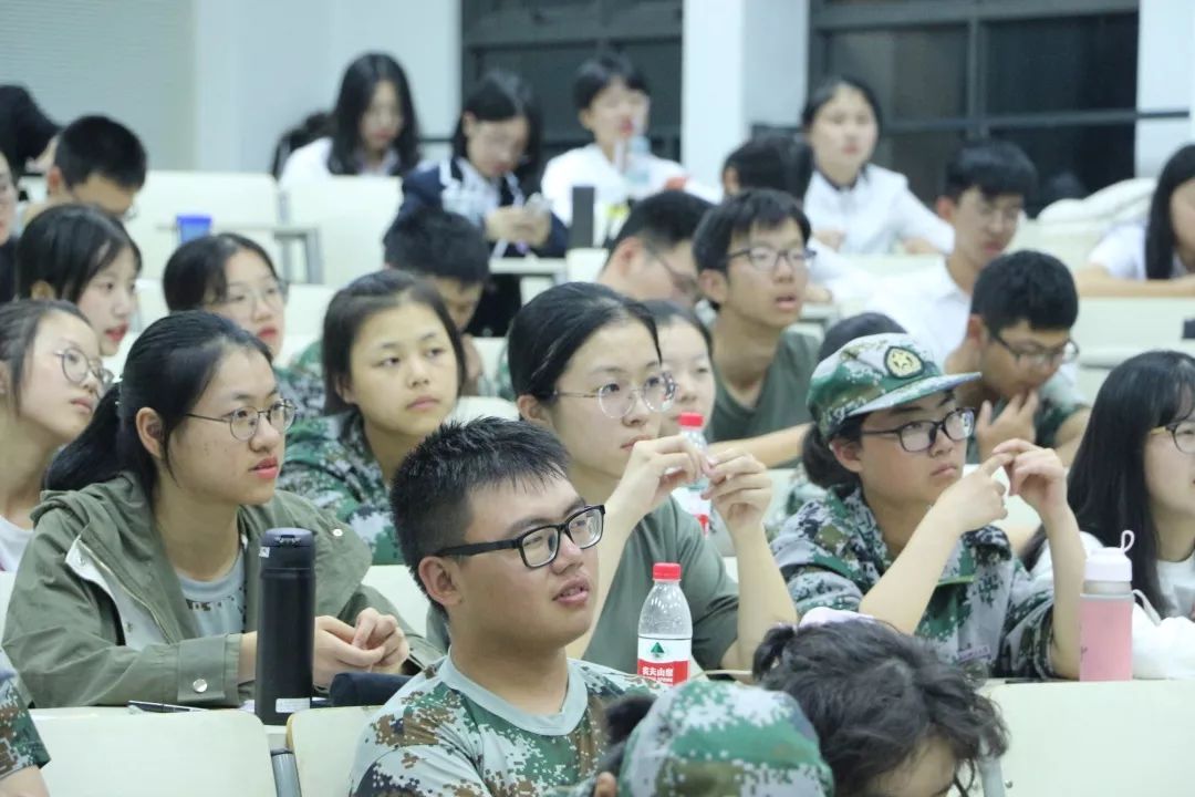 时代新人说,我和祖国共成长 ——记初阳学院第十八届新生演讲赛复赛