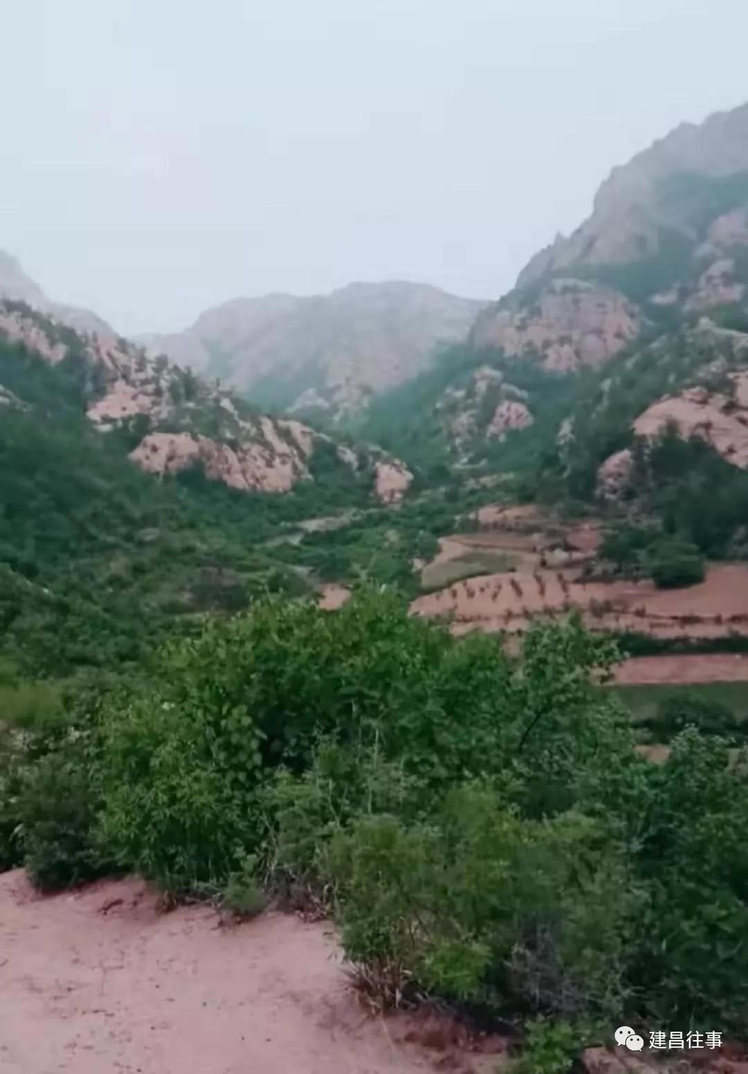 建昌往事大屯画廊谷云山洞