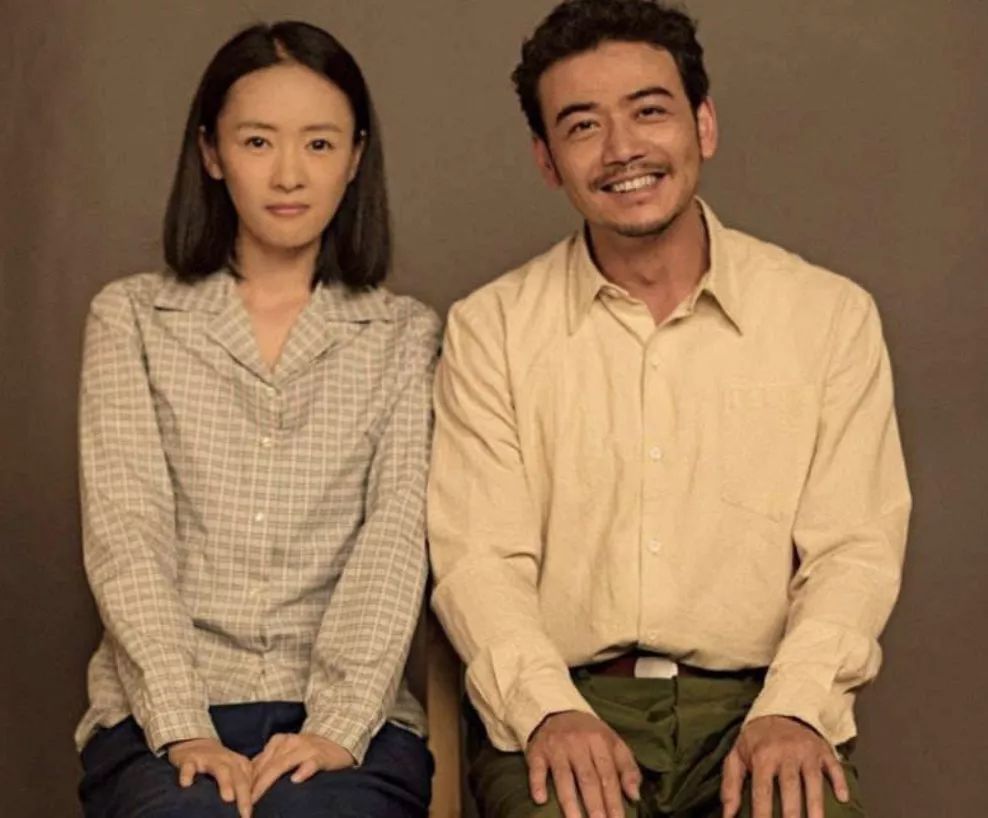 原创童瑶与51岁ceo男友结婚,她终于成功上岸了