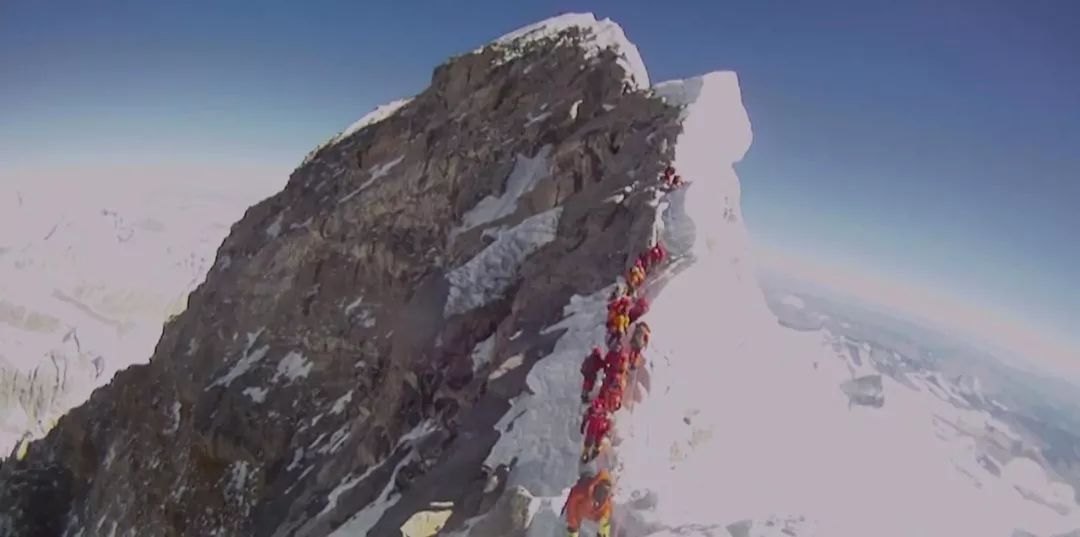 珠穆朗玛峰为什么冷 221ed915f50b4e18bf6f0a78248b664a.jpeg