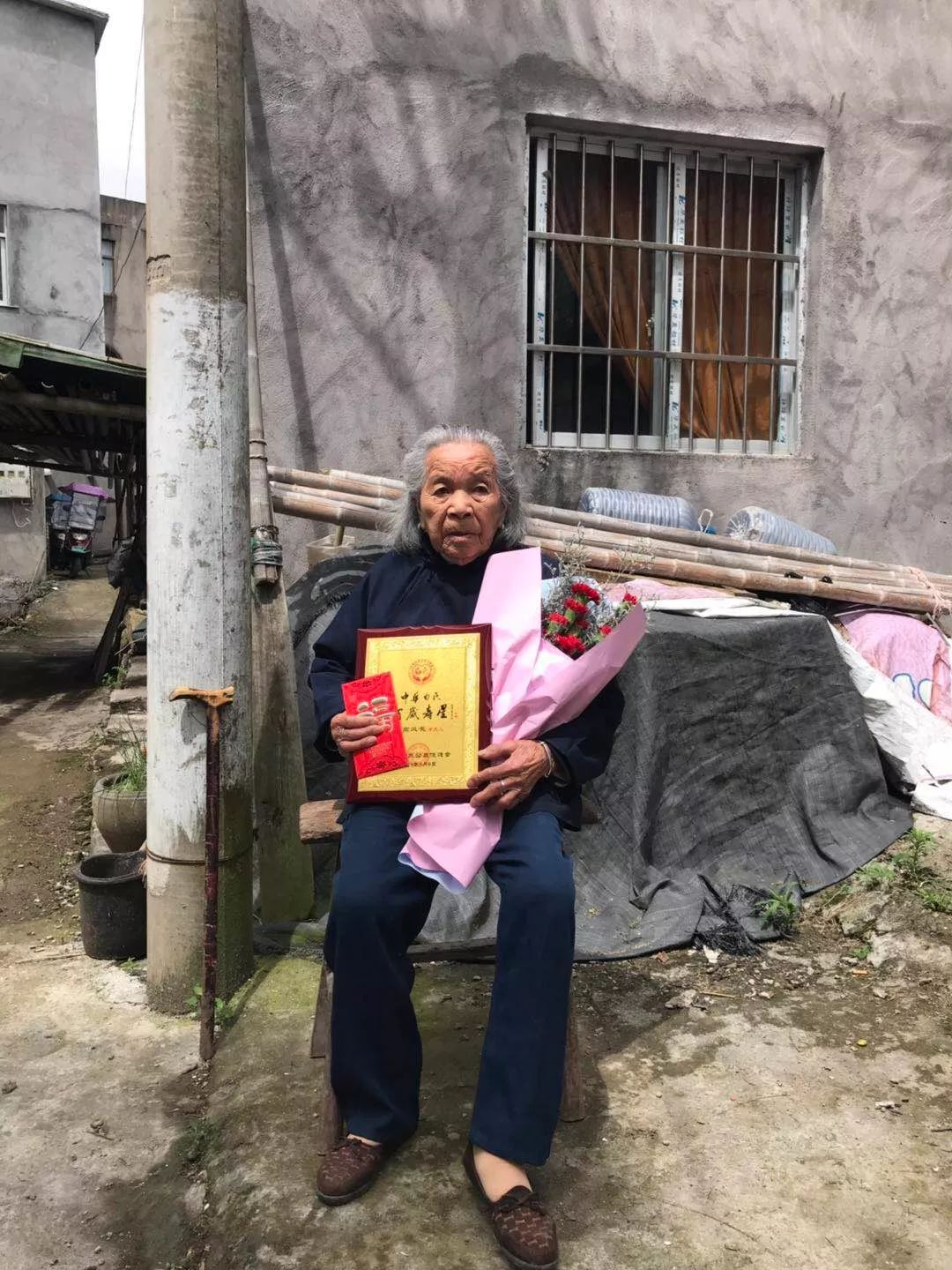 白氏人口现状_人口现状图片