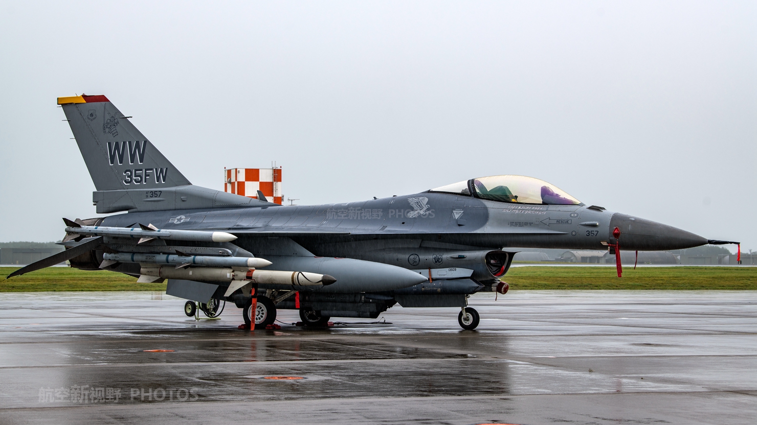 原创美军f-16cj"野鼬鼠"战斗机,防空系统的劲敌,我军也有类似战机