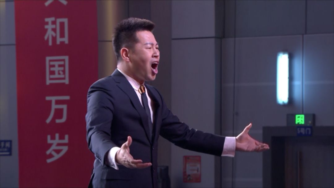 山东综艺合唱献礼国庆!"闫师"出高徒!_闫寒