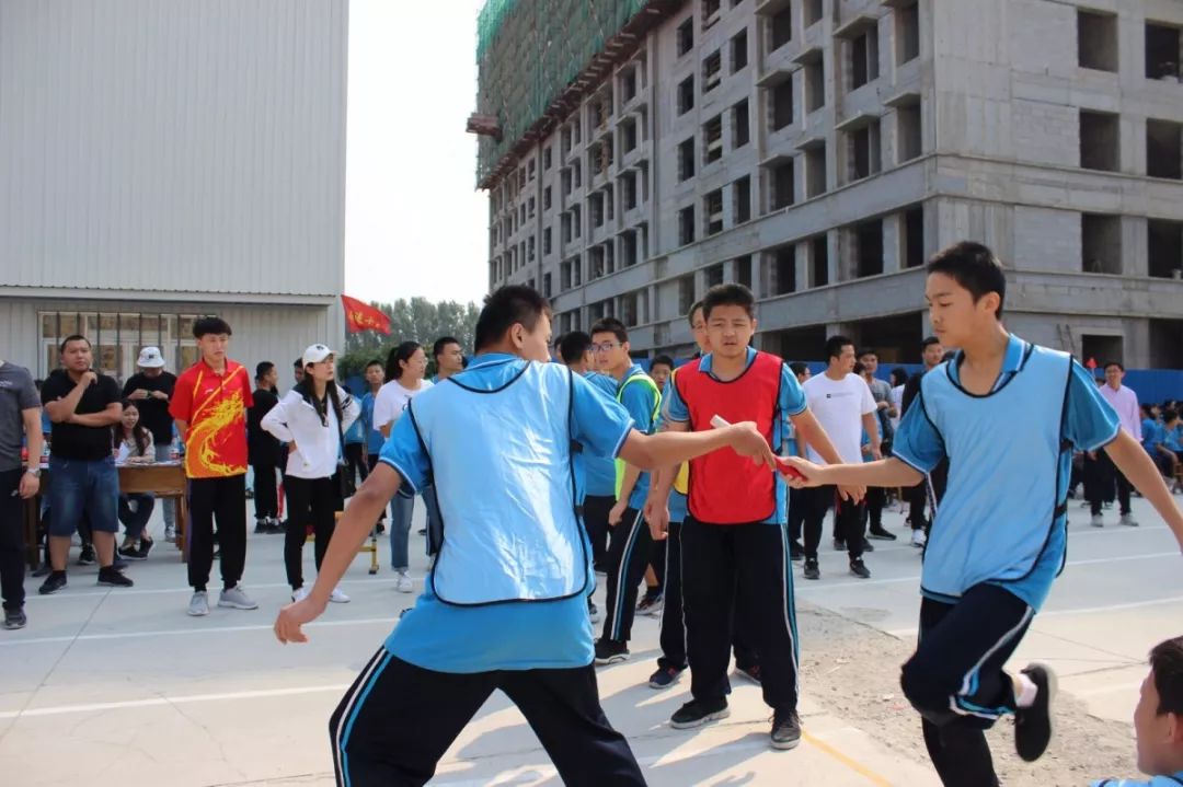 东昌中学南校区第十一届学生自主设奖暨第四届文体艺术节