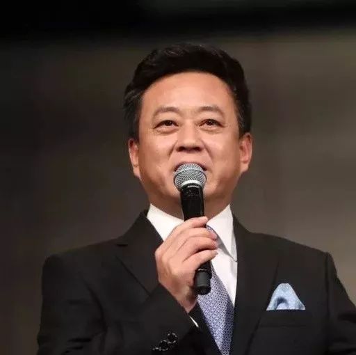 朱军演唱《草原上升起不落的太阳》,原来这么