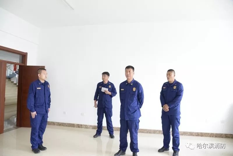 哈尔滨支队冯永刚支队长深入政府专职队检查指导工作
