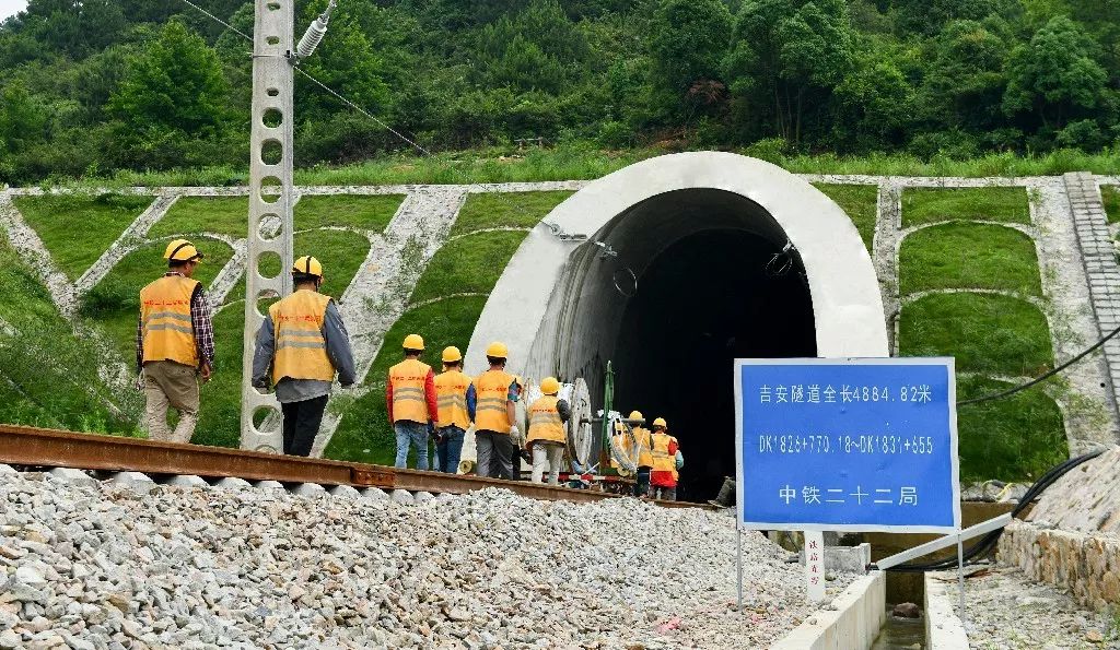 吉安有多少人口_吉安有游咏的地方吗