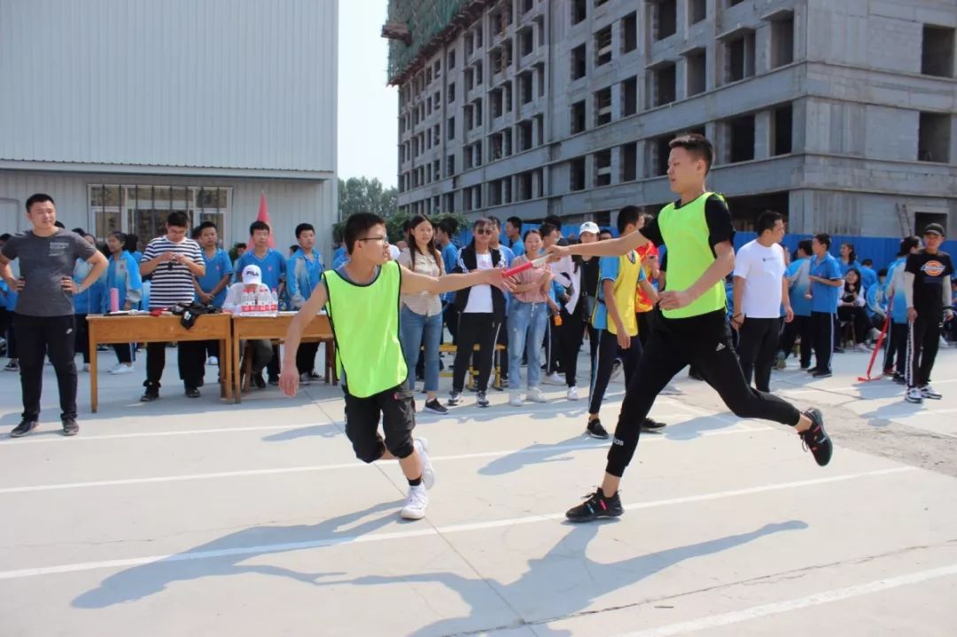 东昌中学南校区第十一届学生自主设奖暨第四届文体艺术节