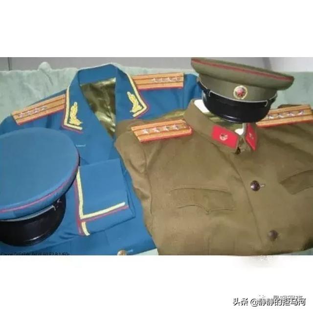 第五代:首次授衔的五五式军服 1955-1965