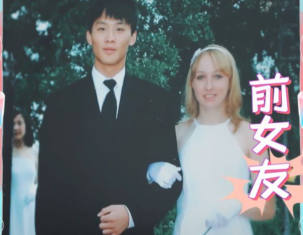 张恒房间发现异性合照,郑爽态度暴露感情状况,一味退让并非好事