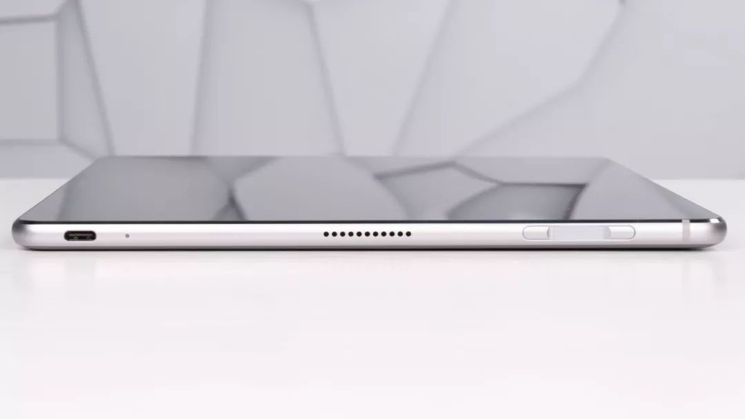 微软surface pro x硬盘 33d3f48e0df145d29e3c7219a4a30298.jpeg