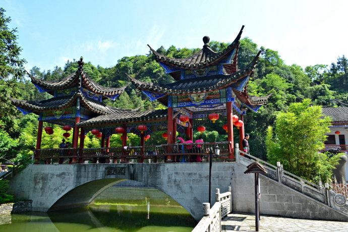 恩施土司城——全国规模最大的土家标志性工程