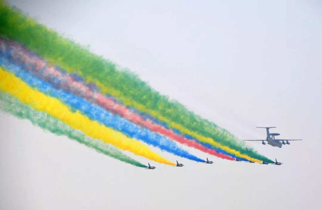 国庆70周年阅兵式完整视频来了!十月一日,这