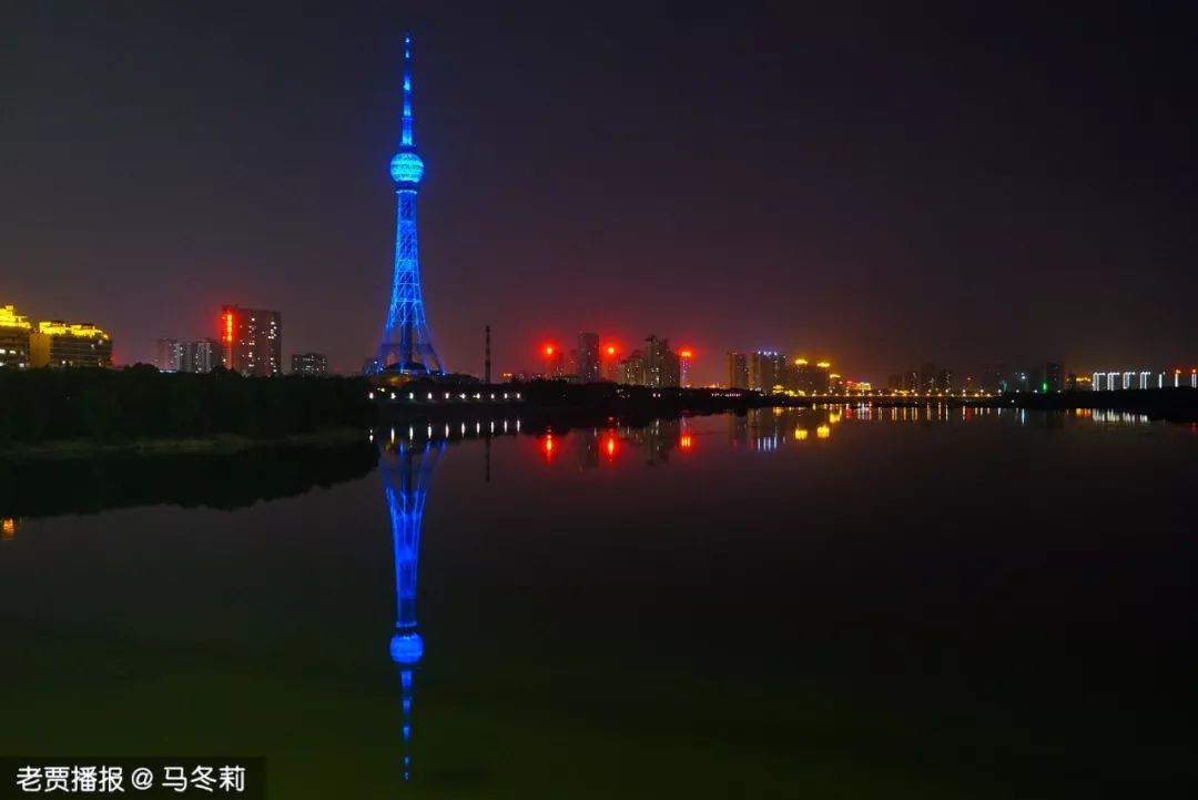 中原明珠塔让洛阳的夜晚流光溢彩…实景演出科技灯光秀,音乐