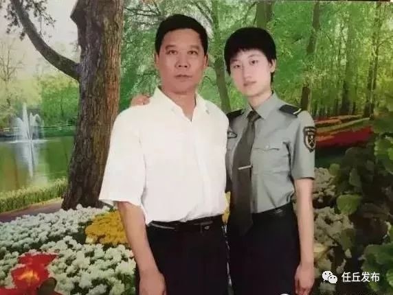 咱任丘姑娘担当"中国第一女团"三军仪仗队排头女兵!_赵颖