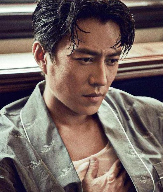 外科风云电视剧靳东主演 fe2dc915f91c4321b2dcd747e5dc0303.jpeg