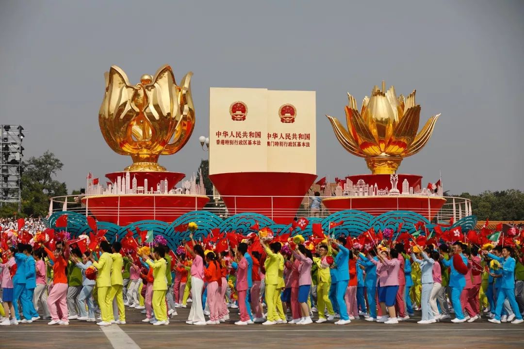 国庆70周年阅兵式完整高清视频,收藏!