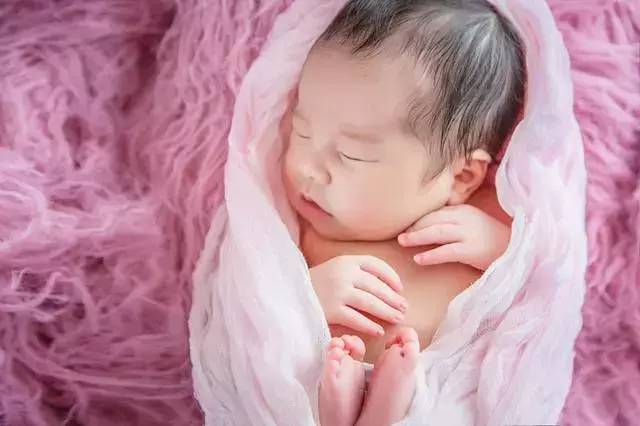 宝妈必备：妈妈们必须掌握的新生宝宝护理秘笈