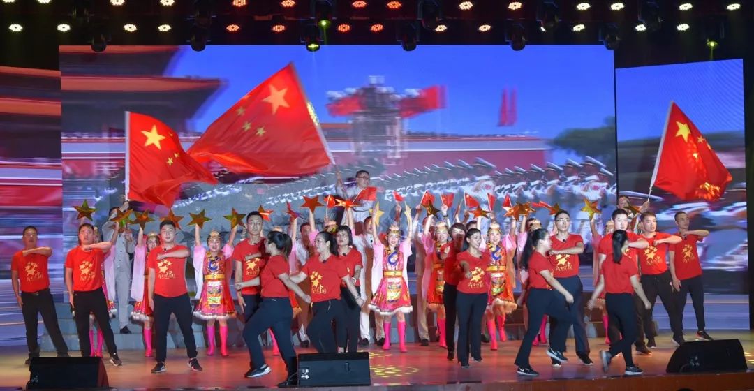 我们走在大路上简谱曲_我们走在大路上简谱(3)