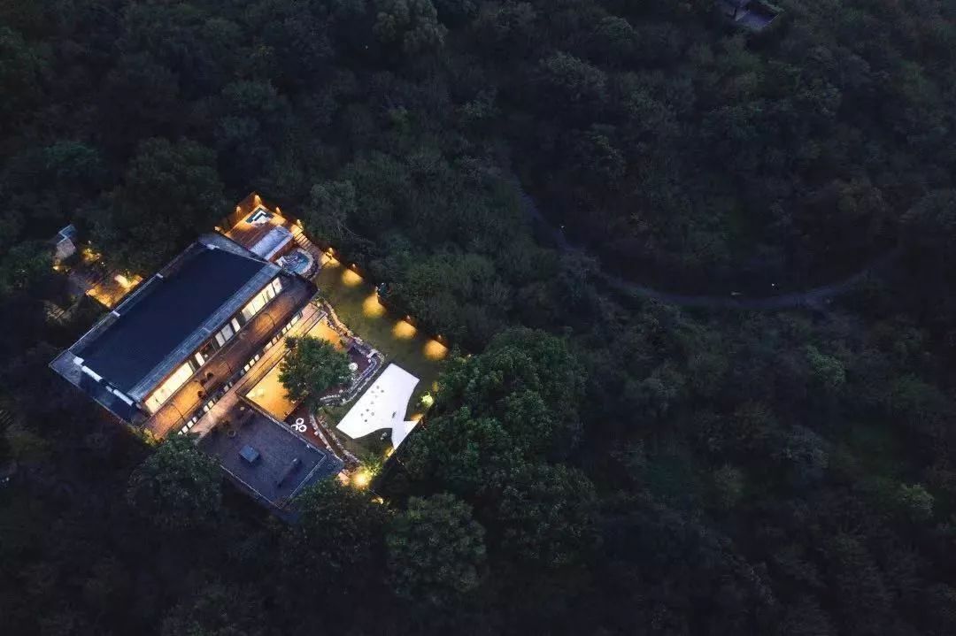 ���Ź��������ļ���,���������ˡ�����ű�׷��?����95��Ů���ʦ...