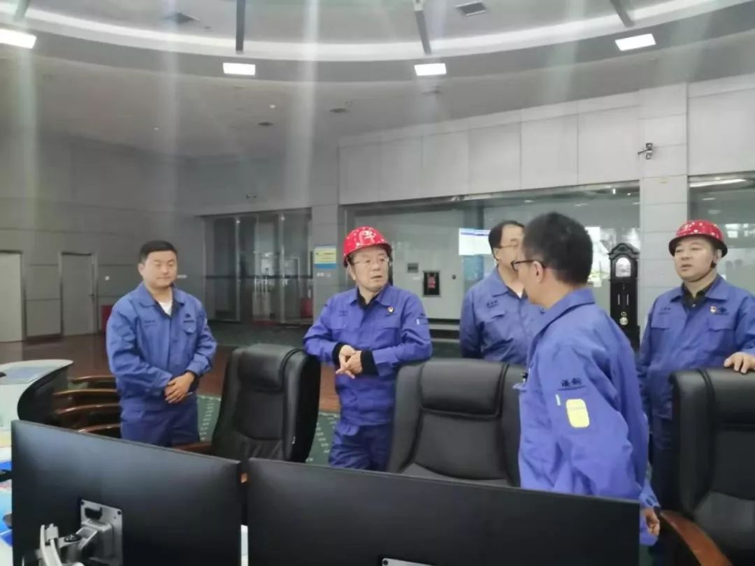 酒钢集团公司党委副书记任建民带队开展国庆期间安全检查