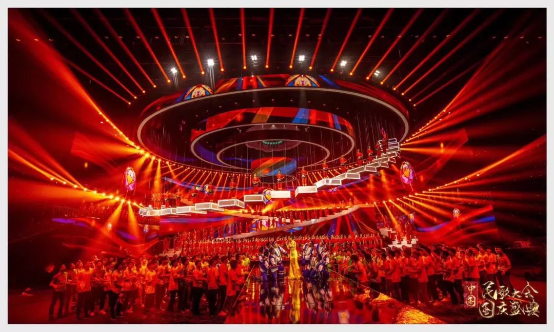 利川八旬老人荣登央视,代表利川土家族民歌文