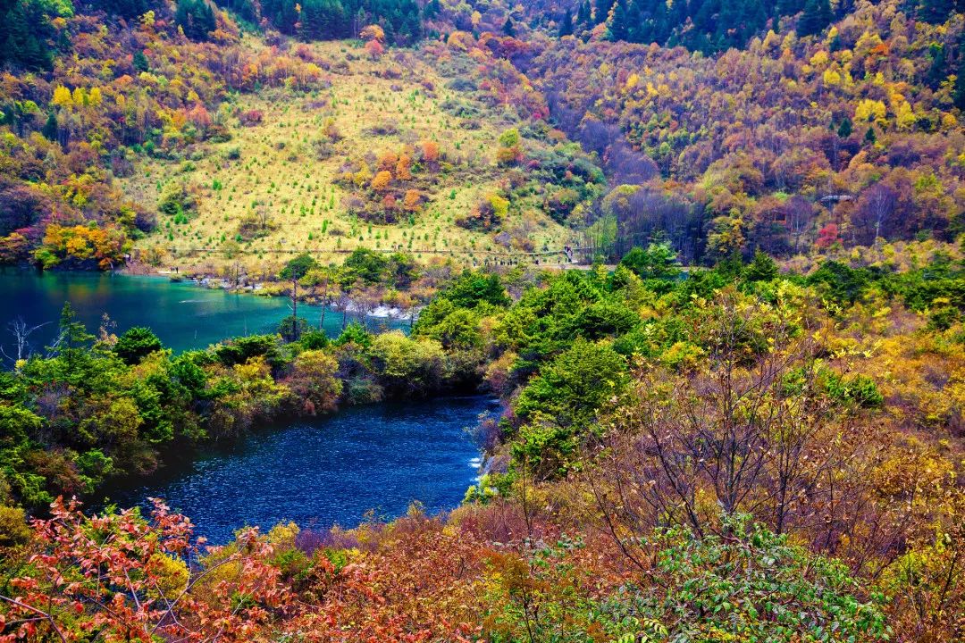 四川省的旅游胜地——自然风光与人文景观并存