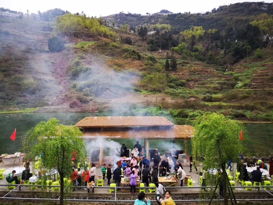 洞郎人口多少_台湾有多少人口(3)