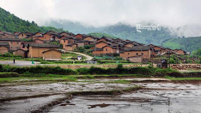 广西上林县大山深处的古村落鼓鸣寨