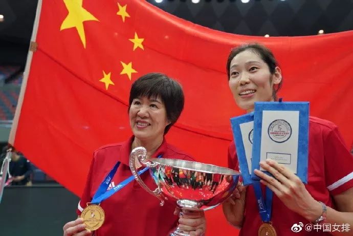 啥是五四奖章 5c87fe056734431b88c4ea006acabed0.jpeg