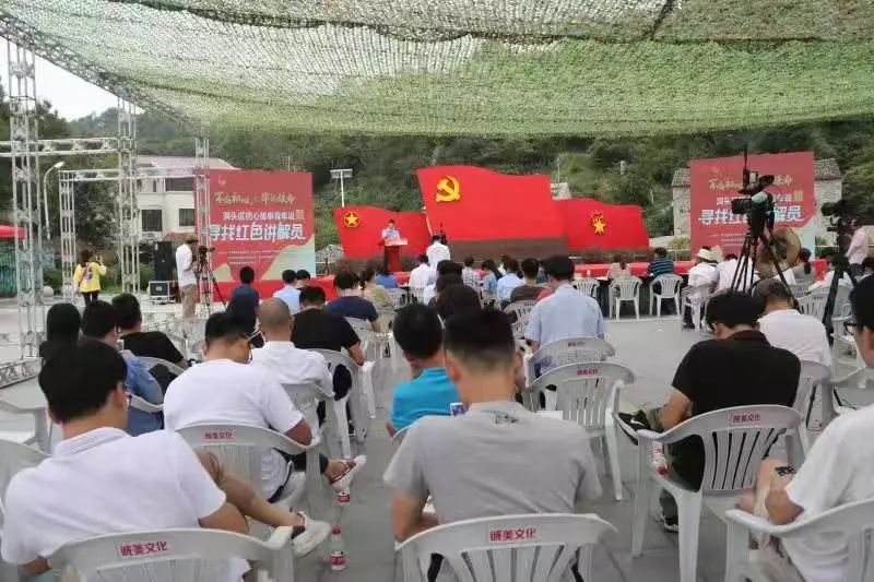 青年要有担当例子 dbee6f04652544bcac746f9f0e413b6c.jpeg