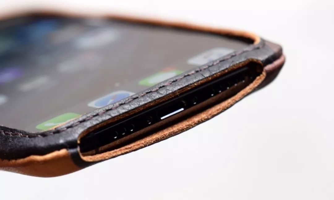 iphone12手机套皮革 41fc9f5bc3844882acade57dc9d1efdf.jpeg