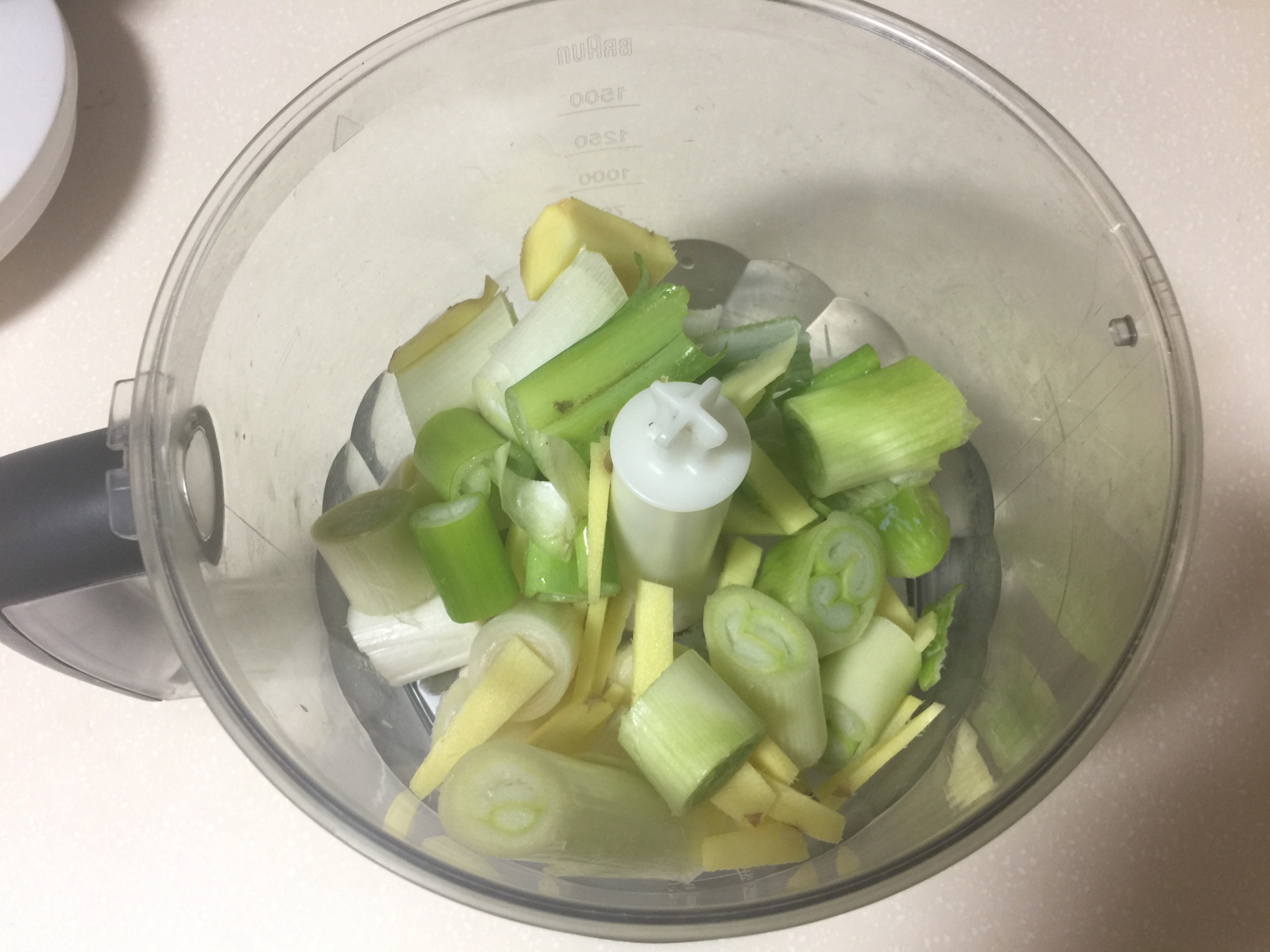 怎么挑选大葱最好 74180c8e413c44b78374d298298dad6a.jpeg