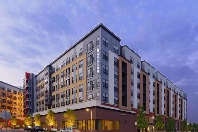 华人公寓暗藏一楼一凤!超高级住宅挖出卖Y集团