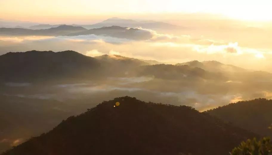 (尖峰岭天池)