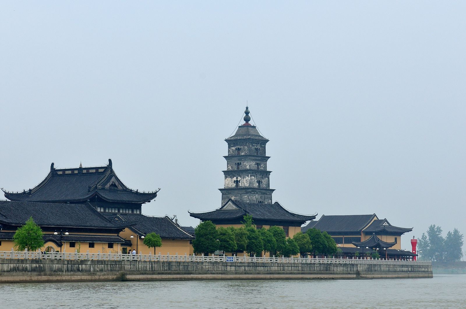 原创江苏最有排面的寺庙总理一句话京杭大运河便为它改道