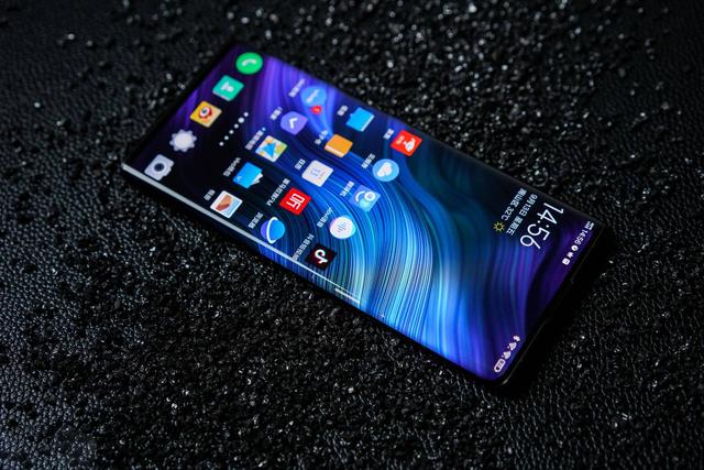 高端市场三分天下，vivo、华为和苹果，消费者们该选谁？