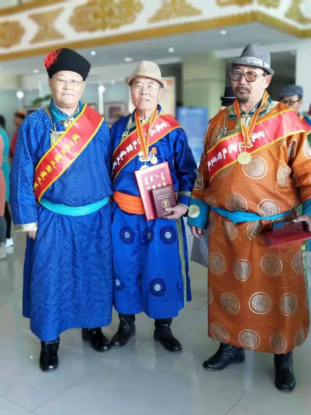 草原上的搏克大师—额尔登巴雅尔