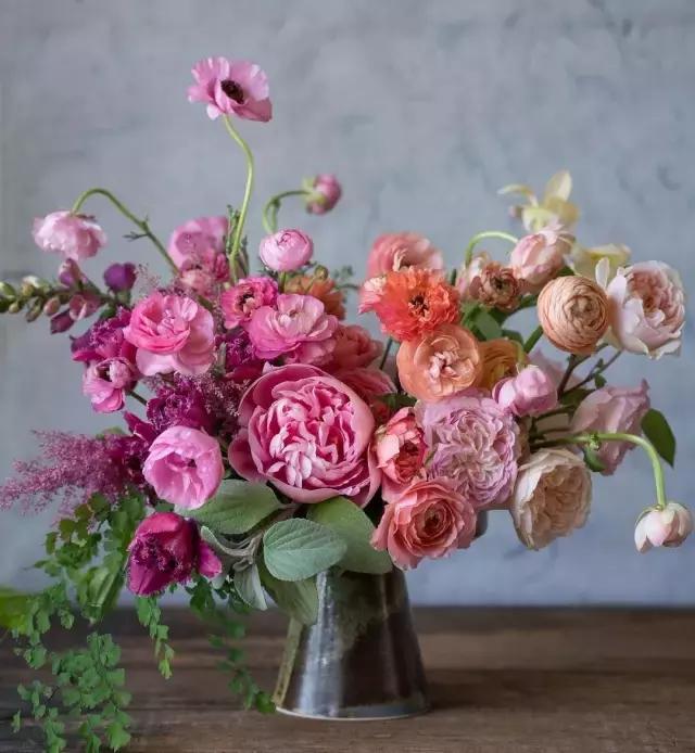 美式插花,自然最美(旧金山tulipina花艺图集)