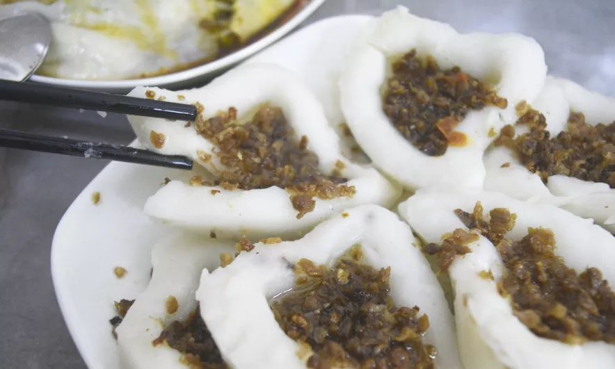 老味道大树下的25年老店菜脯粿在澄海数一数二的